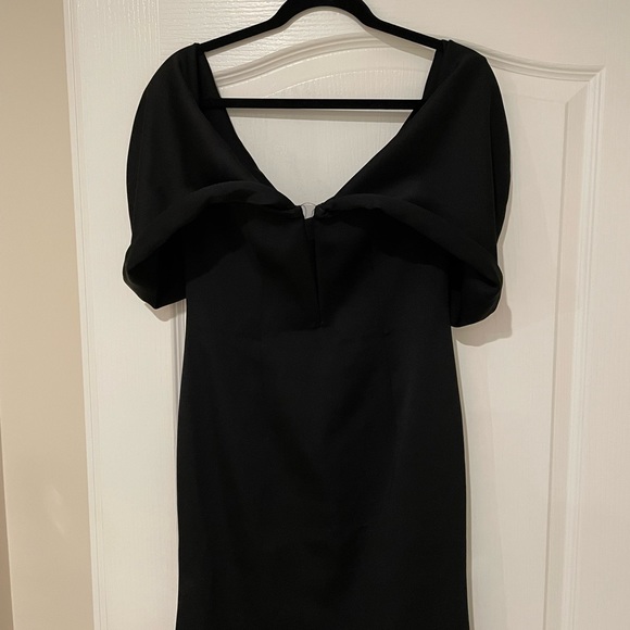 Ozgur Masur Off the Shoulder Gown Size 38 (6) Black - Picture 12 of 13